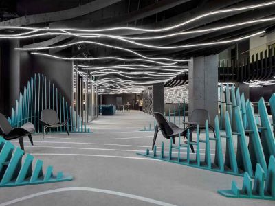 Холи БЦ “Європассаж”