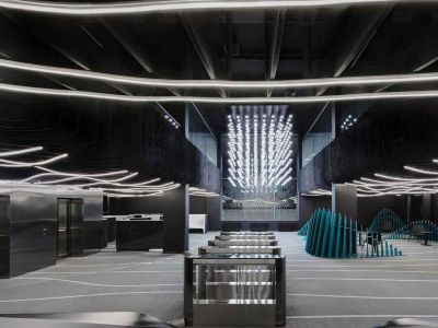 Холи БЦ “Європассаж”