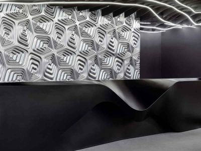 Холи БЦ “Європассаж”