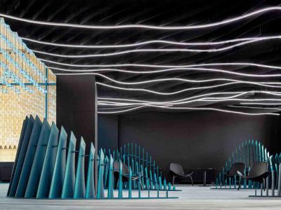 Холи БЦ “Європассаж”